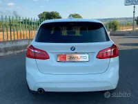 Usata BMW 214 Active Tourer Luxury Line 95 CV (69 kW) 2016 Bianco Monovolume