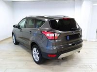 Usata Ford Kuga Titanium 120 CV (88 kW) 2018 Grigio scuro SUV