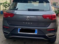 Usata VW T-Roc Advance 116 CV (85 kW) 2020 Grigio SUV