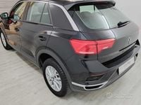 Usata VW T-Roc Style 110 CV (80 kW) 2021 Nero SUV