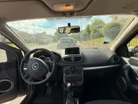 Usata Renault Clio II 75 CV (55 kW) 2011 Grigio Berlina