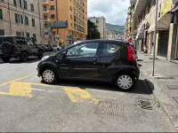 Usata Peugeot 107 68 CV (50 kW) 2007 Nero Utilitaria