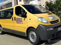 Usata Opel Vivaro 135 CV (99 kW) 2005 Giallo Monovolume