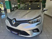 Usata Renault Clio V 91 CV (66 kW) 2021 Argento Berlina