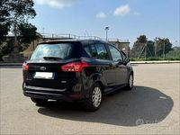 Begagnad Ford B-MAX 101 HK (74 kW) 2015 Svart Minibuss