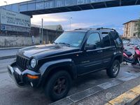Usata Jeep Cherokee 143 CV (105 kW) 2004 Nero SUV
