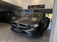Usata Mercedes A180 AMG Line Premium 116 CV (85 kW) 2025 Grigio Berlina