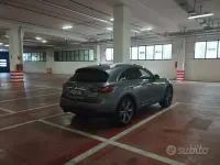 Usata Infiniti QX70 238 CV (175 kW) 2014 Grigio SUV