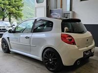 Usata Renault Clio II 200 CV (147 kW) 2010 Bianco Berlina