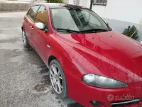 Usata Alfa Romeo 147 105 CV (77 kW) 2008 Utilitaria