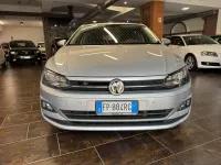 Usata VW Polo Highline 90 CV (66 kW) 2018 Argento Utilitaria