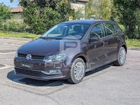 Usata VW Polo Comfortline 90 CV (66 kW) 2017 Viola/lilla Utilitaria