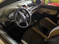 Usata Peugeot 206 68 CV (50 kW) 2006 Berlina
