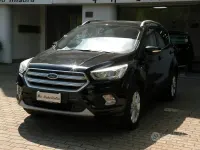 Usata Ford Kuga Titanium 150 CV (110 kW) 2018 Nero SUV