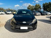 Usata Ford Fiesta 97 CV (71 kW) 2010 Nero Utilitaria