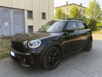 Usata Mini Cooper D Countryman Business 150 CV (110 kW) 2021 Nero SUV