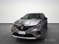 Käytetty Renault Captur Intens 101 HP (74 kW) 2020 Harmaa Katumaasturi
