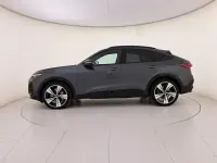 Usata Audi SQ5 Sportback Ambiente 367 CV (269 kW) 2025 Grigio daytona perlato SUV