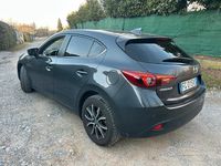 Usata Mazda 3 105 CV (77 kW) 2017 Grigio Berlina