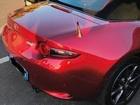 Usata Mazda MX5 Inclusive 184 CV (135 kW) 2019 Rosso Cabrio