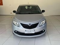 Usata Lancia Ypsilon Gold 69 CV (50 kW) 2021 Argento Utilitaria