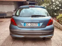 Usata Peugeot 207 70 CV (51 kW) 2007 Grigio Utilitaria