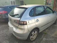Usata Seat Ibiza 75 CV (55 kW) 2008 Berlina