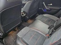 Usata Mercedes A180 Premium 116 CV (85 kW) 2019 Grigio Berlina