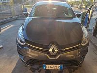 Usata Renault Clio IV 78 CV (57 kW) 2018 Grigio Berlina