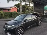 Usata Citroën C4 Shine 99 CV (72 kW) 2018 Nero SUV