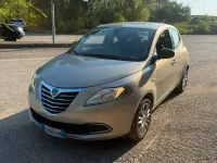 Usata Lancia Ypsilon Gold 69 CV (50 kW) 2011 Utilitaria