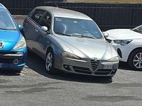 Usata Alfa Romeo 147 150 CV (110 kW) 2007 Argento Utilitaria