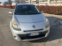 Usata Renault Clio II Dynamique 101 CV (74 kW) 2010 Grigio Berlina