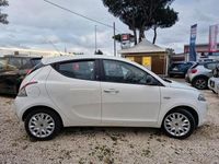 Usata Lancia Ypsilon Silver 69 CV (50 kW) 2016 Bianco Utilitaria