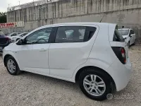 Usata Chevrolet Aveo LT 83 CV (61 kW) 2013 Bianco Berlina