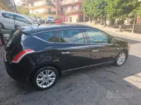 Usata Lancia Delta Gold 120 CV (88 kW) 2012 Nero Utilitaria