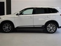 usata Mitsubishi Outlander 2.2 DI-D 4WD Instyle Diamond SDA 7 posti