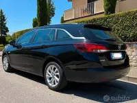 Usata Opel Astra 90 CV (66 kW) 2020 Nero Station wagon
