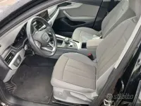 Usata Audi A4 Ambiente 136 CV (100 kW) 2023 Nero brillante Station wagon