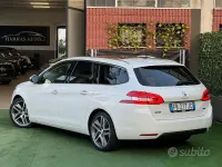 Usata Peugeot 308 GT-line 120 CV (88 kW) 2016 Bianco Berlina