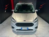 Usata Ford Tourneo Courier S 75 CV (55 kW) 2020 Grigio Monovolume