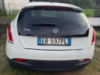 Usata Lancia Delta Silver 120 CV (88 kW) 2013 Bianco Utilitaria