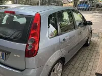 Usata Ford Fiesta 75 CV (55 kW) 2006 Utilitaria
