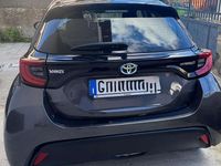 Usata Toyota Yaris Hybrid Trend 92 CV (67 kW) 2023 Grigio Berlina