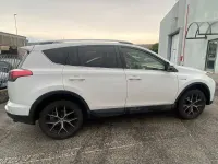 Usata Toyota RAV4 Hybrid Active 155 CV (114 kW) 2016 Bianco SUV