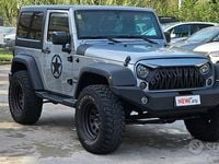 Usado Jeep Wrangler Sport 200 CV (147 kW) 2015 Gris SUV