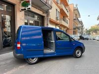 Usata VW Caddy Life 105 CV (77 kW) 2008 Blu Monovolume