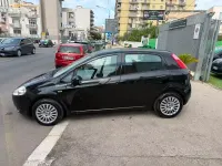 Usata Fiat Grande Punto Dynamic 65 CV (47 kW) 2009 Nero Utilitaria