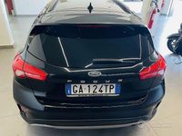 Usado Ford Focus ST-Line 120 HP (88 kW) 2020 Preto Sedan
