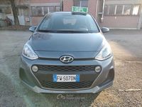 Usata Hyundai i10 67 CV (49 kW) 2019 Gray Utilitaria